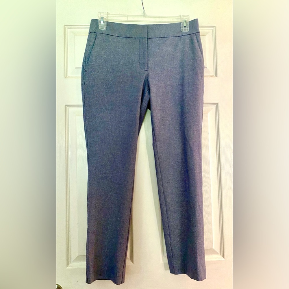 Loft Sz.8 Navy light weight slacks/pants. - Picture 1 of 4